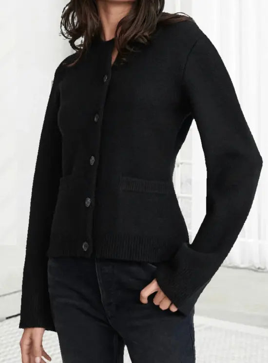 Strickjacke Damen mit Rundhals und Knopfleiste, Feinstrick Cardigan in Schwarz