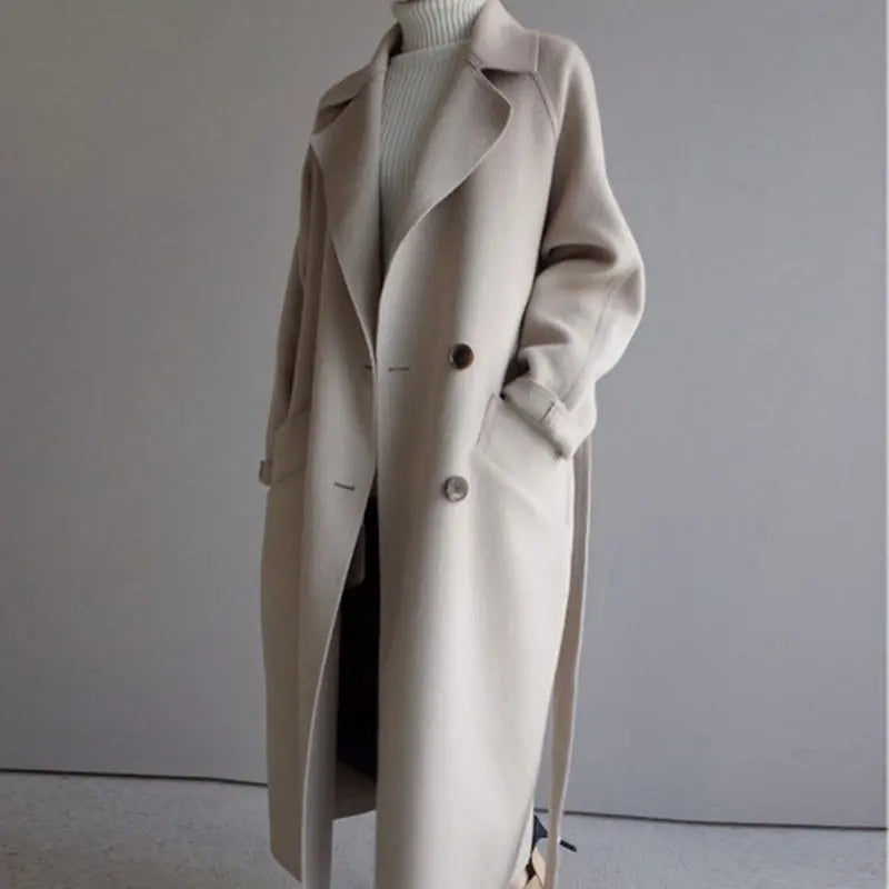 Wollmantel Damen mit Bindegürtel – Langer Mantel mit Revers – Beige
