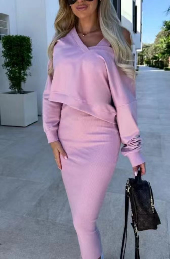 Strick-Zweiteiler Damen: Pullover mit Schulter-Cutout und Midirock in Rosa
