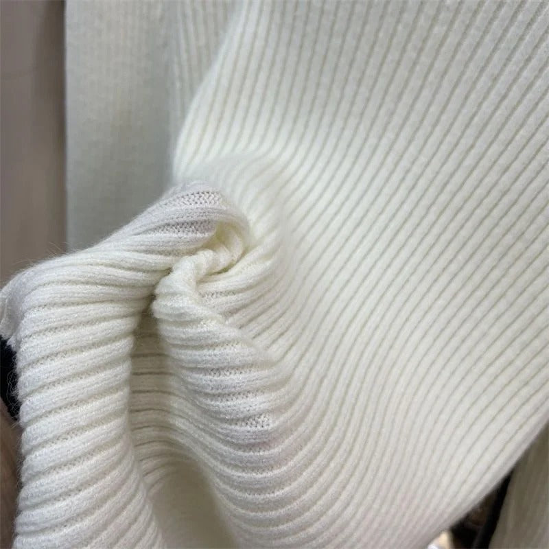 Rollkragenpullover Damen mit Kontrastkanten und Seitenschlitz - Ansicht 9