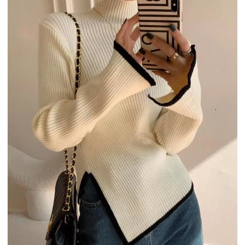 Rollkragenpullover Damen mit Kontrastkanten und Seitenschlitz in Weiß